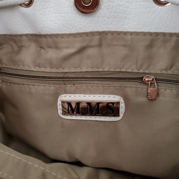 MMS Design Studio Shoulder Bag Aqua Cream - Picture 4 of 5